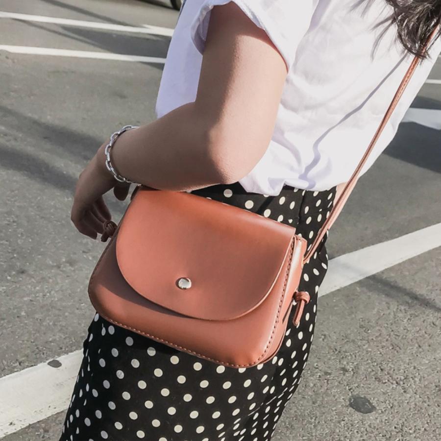 レディース ショルダーバッグ ポシェット ポーチ レザー調 斜めがけ ミニ フラップ コンパクト 無地 カジュアル レトロ オールシーズン | porte de reve | 05