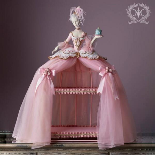 SALE40%OFF) ディスプレイ シェルフ コレクションケース 可愛い ロココ