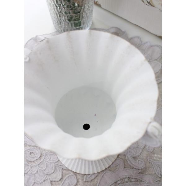 SALE30%OFF) アイアンベース コンポート ホワイト 824 底穴有り 鉢