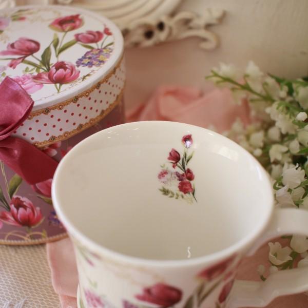 マグカップ ギフトボックス入り ニューボーンチャイナ 電子レンジ対応 ロイヤルアーデン マグ ローズ バラ いちご ストロベリー チューリップ フラワー 花柄 陶 |  | 05
