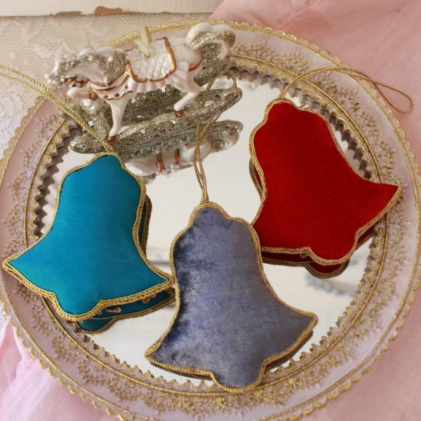 SALE20%OFF) ツリーオーナメント ビーズ刺繍 ベル 鈴 クリスマス