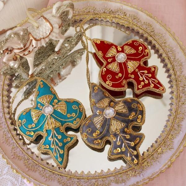 クリスマスツリー オーナメント ハンドメイド ビーズ 刺繍 クロス 百合