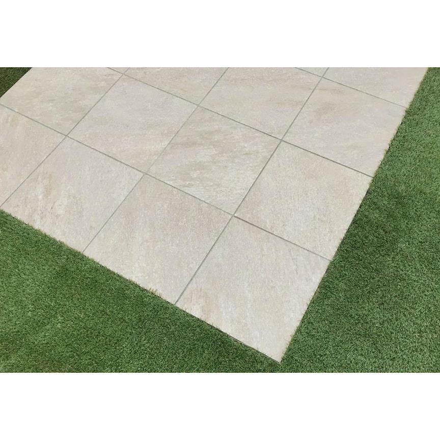 床タイル 自然石風 クォツサイト風 石目 300角 クォーツ ホワイトグレー 11枚 玄関タイル タイル 玄関床 外床 滑り止め加工品 床タイル Www Mantraman Com Mx