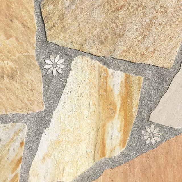 乱形石 アルビノイエロー フラワーミックス 乱形 & 花の形の大理石