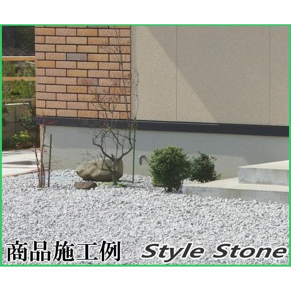 砂利 白 庭 化粧砂利 おしゃれ ホワイト 大粒 石 砕石 砂利敷き 大きめ 洋風 庭石 マーブルホワイト 大理石 約 40mm kg Jyari 111 砂利 庭石 敷石 石材 専門店 スタイルストーン 通販 Yahoo ショッピング