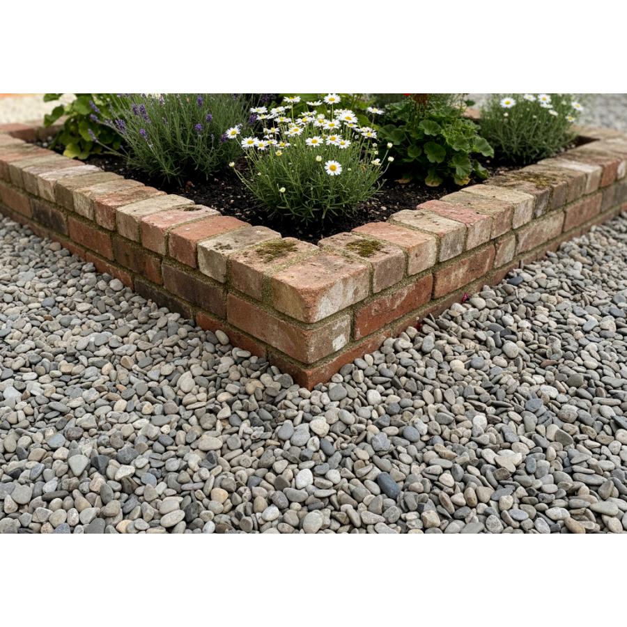 敷石★天然石★庭石★玉石★300×300×10㎜★シート11枚【送料無料】 敷石☆天然石☆庭石☆玉石☆300×300×10㎜☆シート