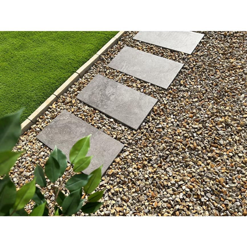 【お引き取り限定】中古　平板　ガーデニング　庭　庭石　タイル　ジョイント お引き取り限定】中古 平板 ガーデニング 庭 庭石 タイル ジョイント