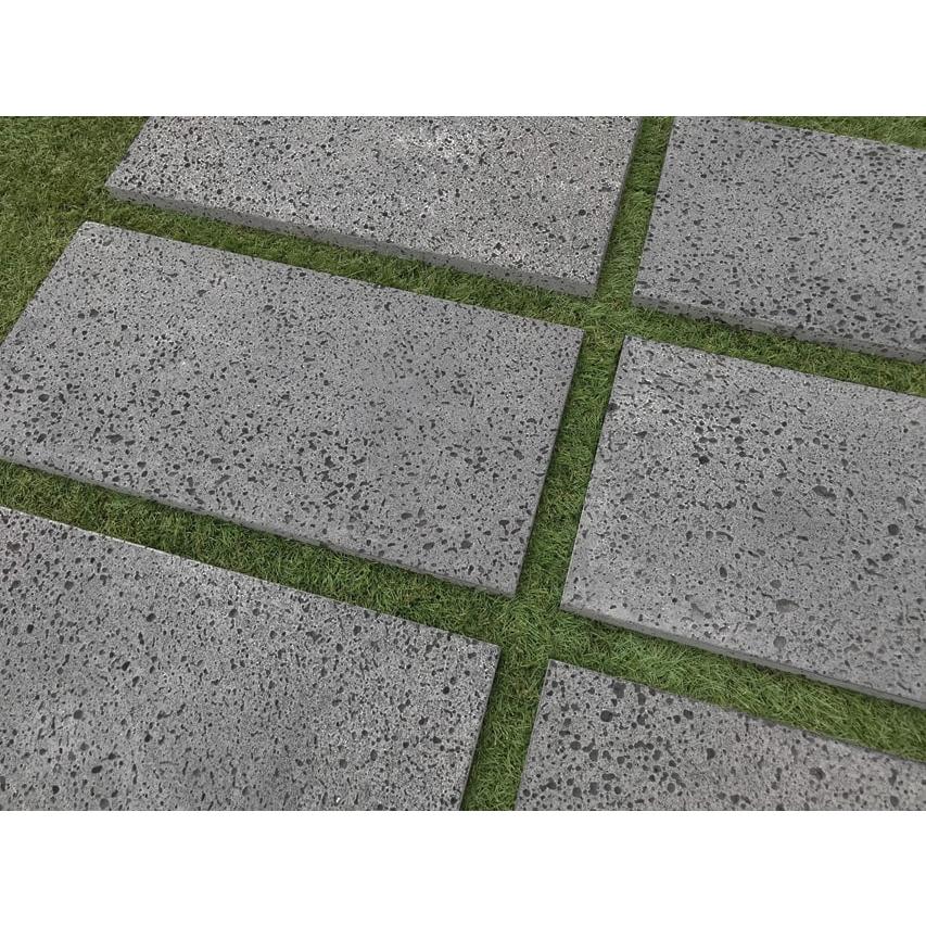 溶岩石 庭 溶岩 石 敷石 平板 庭石 ガーデニング石材 敷材