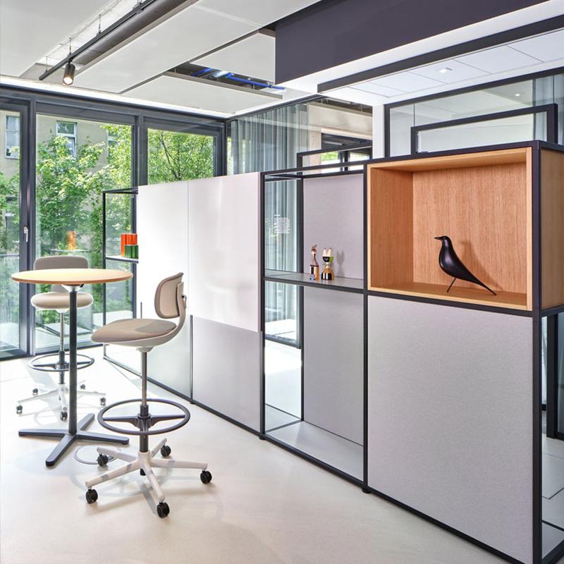 vitra. vitra ヴィトラ イームズ バード Eames House Bird black vitra. vitra ヴィトラ イームズ バード Eames House Bird black