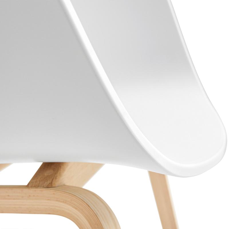 HAY ヘイ About A Chair アバウト ア チェア AAC 22 ver 2.0 アームチェア カラー：16色 ベース：オーク（水性塗装） デザイン：ヒー・ウェリングの画像