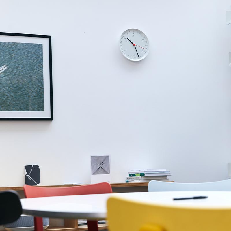 HAY 【正規販売店】ヘイ ウォールクロック Wall Clock 直径 Φ26
