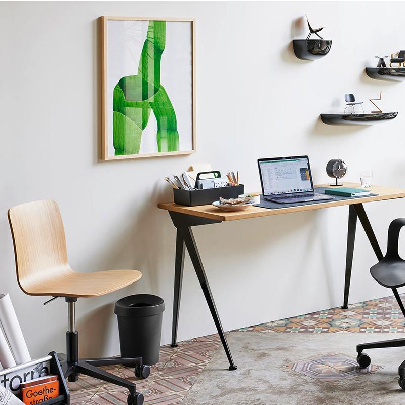vitra. Vitra ヴィトラ Ronan Bouroullec Drawing ポスター