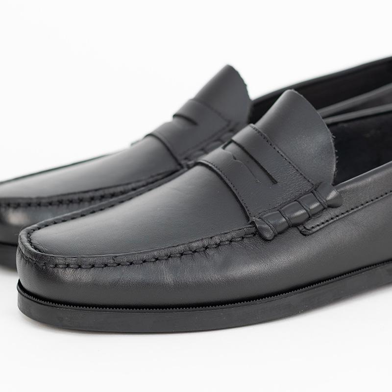 Paraboot（パラブーツ） CORAUX/MARINESOLE BLACK コインローファー