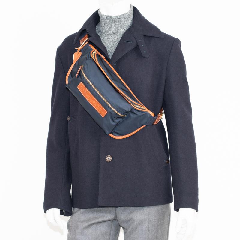 美品 Felisi フェリージ ボディバッグ ナイロン レザー ネイビー Felisi Felisi「フェリージ」イタリー製【799-bl】ネイビー