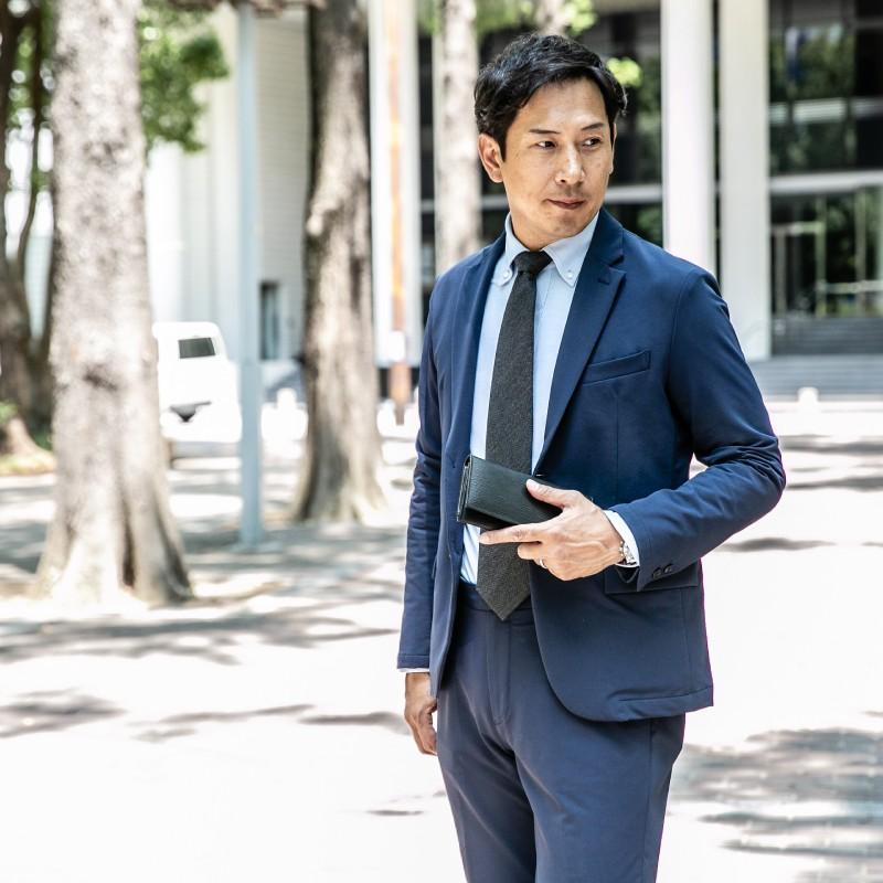 財布 メンズ 長財布 本革 レザー カードがたくさん入る 薄い ファスナー 大容量 水シボ ブラック ネイビー ブラウン ボルドー グリーン レディース おしゃれ |  | 02