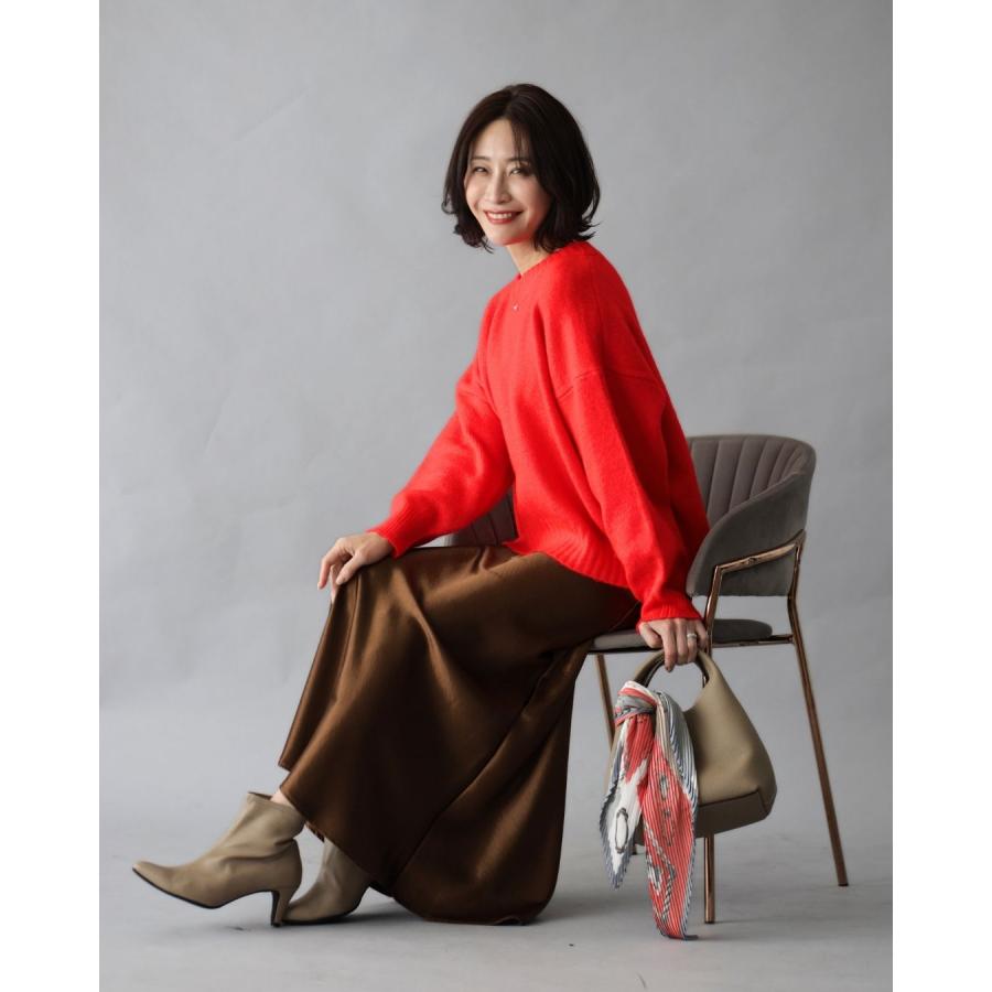 クルーネックショート ニット 起毛 あったかニット 毛足ある 柔らかニット サテンスカート 艶スカート スカート | Ehre style | 13