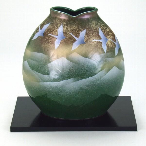 日本の伝統工芸品【九谷焼】7号花瓶　鶴連山　N170-05