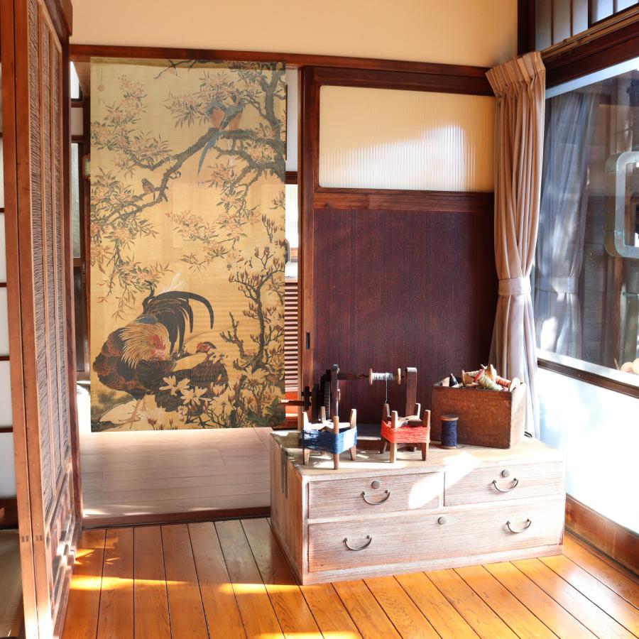 のれん　暖簾　和風　伊藤若冲   花卉双鶏図　85×150cm　日本製　 |  | 01