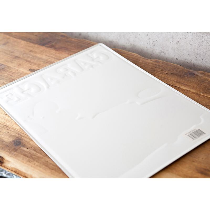 看板　ブリキ看板　インテリア雑貨　アンティークエンボスプレート　GARAGE Last Chance |  | 05