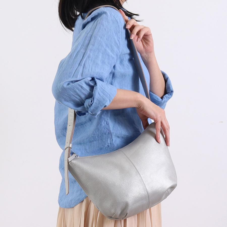 COOCO（クーコ） 25131-11309 シュリンク レザー ハーフムーン
