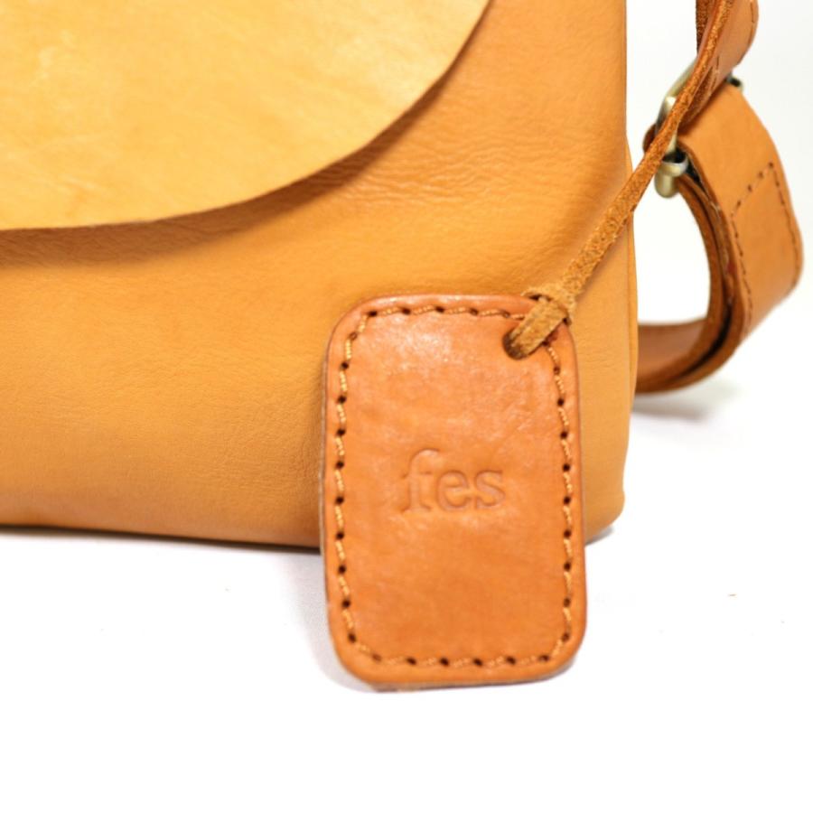 極美品 ズッケロ カウレザー お財布ショルダー ショルダーバッグ メッシュ 本革 ズッケロ zucchero カウレザー メッシュ ハンドル付きお財布