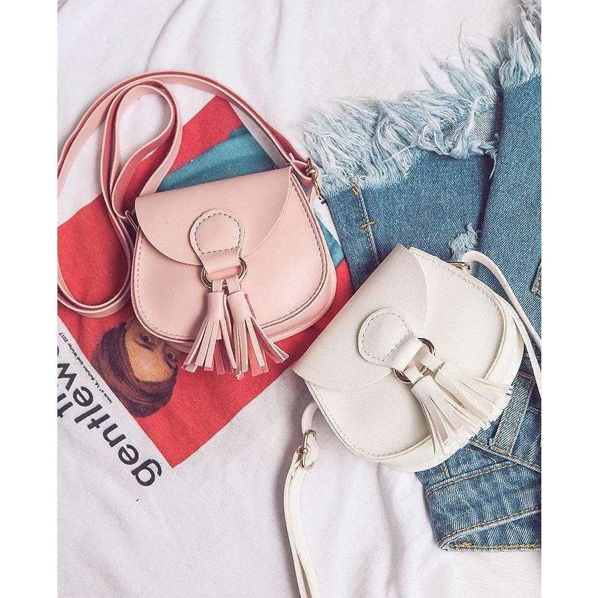 ショルダーバッグ キッズ バッグ 子供 女の子 男の子 カバン 鞄 かばん ショルダー 無地 フリンジ 子ども ネコポス送料無料 Gbg Stylike 通販 Yahoo ショッピング