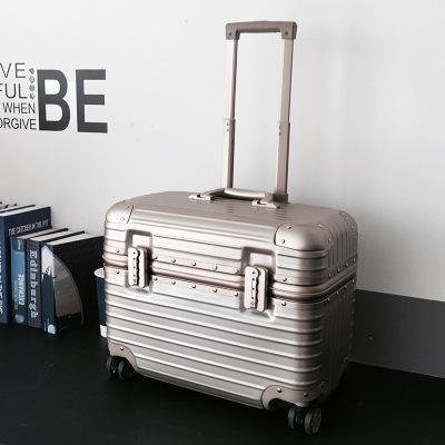 スーツケース Mサイズ アルミフレーム キャリーケース tsaロック付 キャリー スーツケース キャリーケース トランク 小型 TSAロック 超軽量