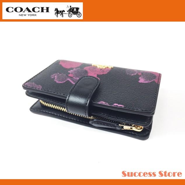 ディズニープリンセスのベビーグッズも大集合 COACH コーチ 折り財布