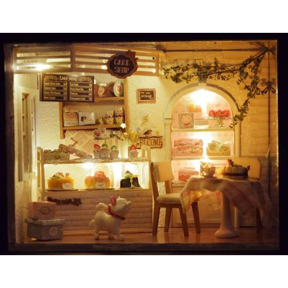 完成品 ミニチュア ドールハウス ジオラマ ケーキ屋 お菓子屋さん 模型