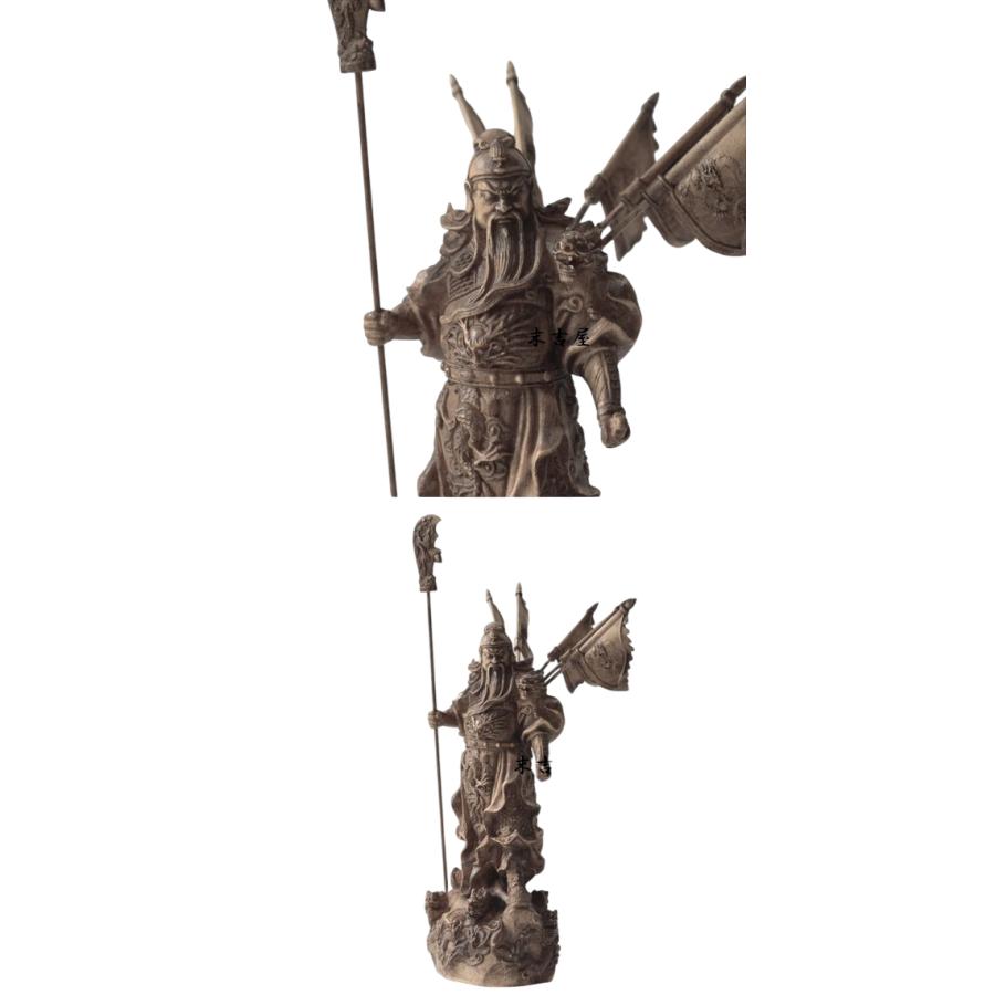 三国志の武将　関羽の木彫の彫刻 Amazon.co.jp: 木彫 中国武将 三国志 関羽像 仏教工芸 精密細工 精密