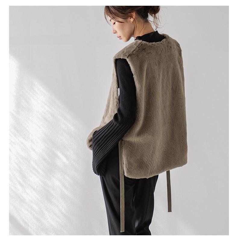 フェイクファーベスト 軽量 サイドオープン アウター ふわふわ 滑らか