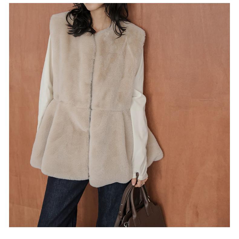 フェイクファーベスト ペプラム ふわふわ アウター 大人可愛い