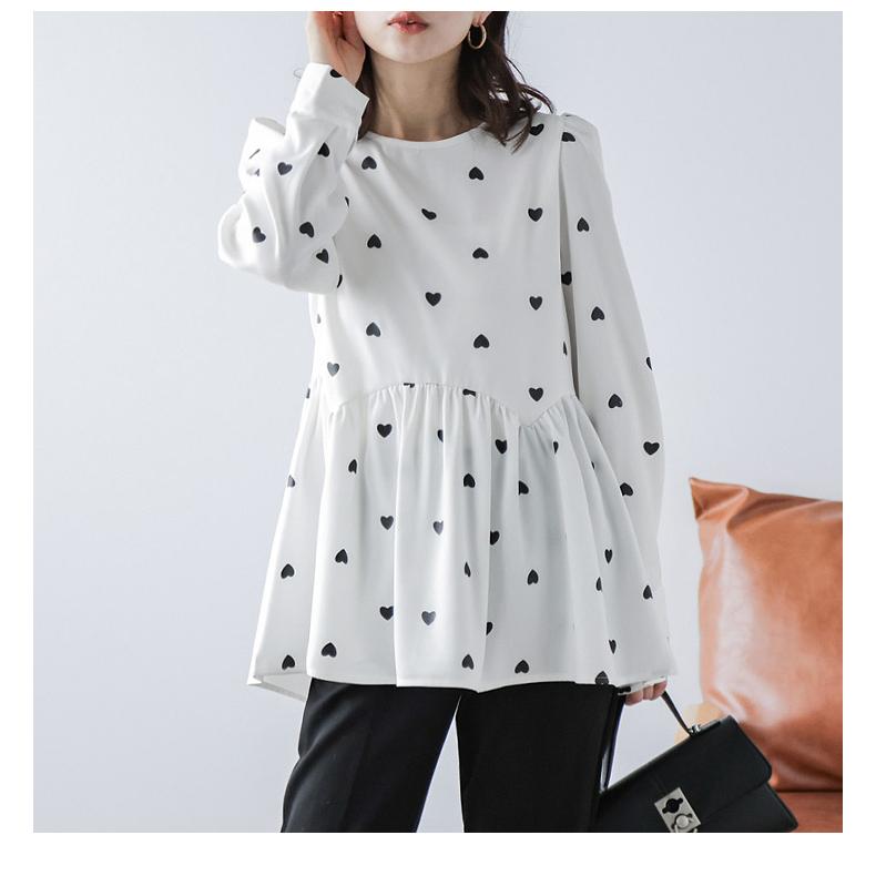 sheller ハート 刺繍 ペプラム &. NOSTALGIA ニット セーター 「ZOZO限定」ハート刺繍ペプラム