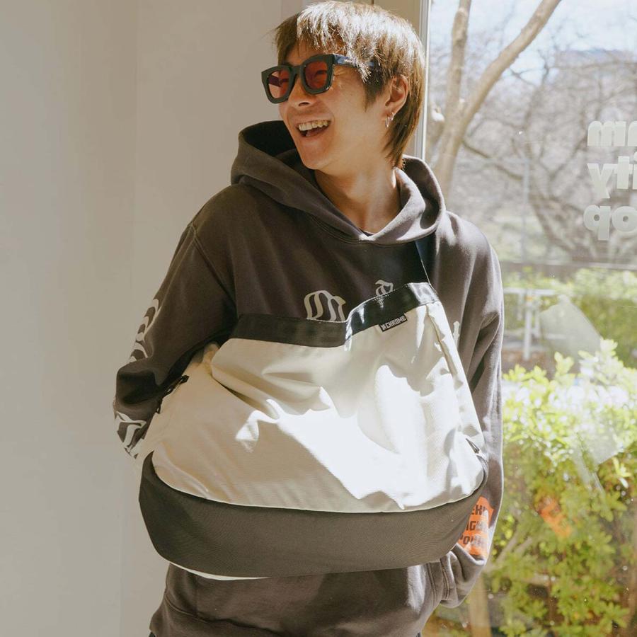 CHROME クローム ショルダーバッグ メッセンジャー メンズ レディース 26L 耐水 MESSENGER ブラック ホワイト グリーン 黒 白 JP197 超PayPay祭 | CHROME | 17
