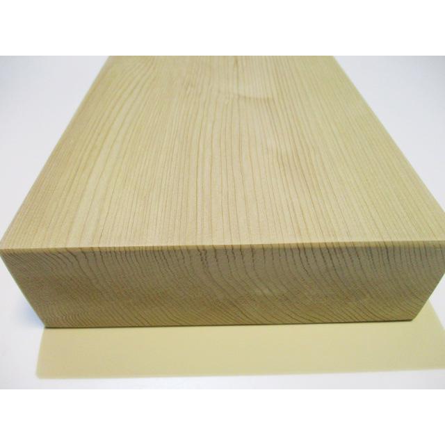 ＜新品＞青森ひば一枚板まな板　識別AX-11　小さめまな板ですが特厚の柾目まな板です！木口割れ難あり格安 |  | 05