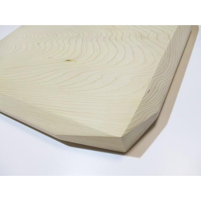 ＜新品＞青森ヒバのまな板　特殊傾斜カット形状（一枚板）識別EF-7　まな板の下に手が入り、持ち上げやすい形状です！ |  | 06