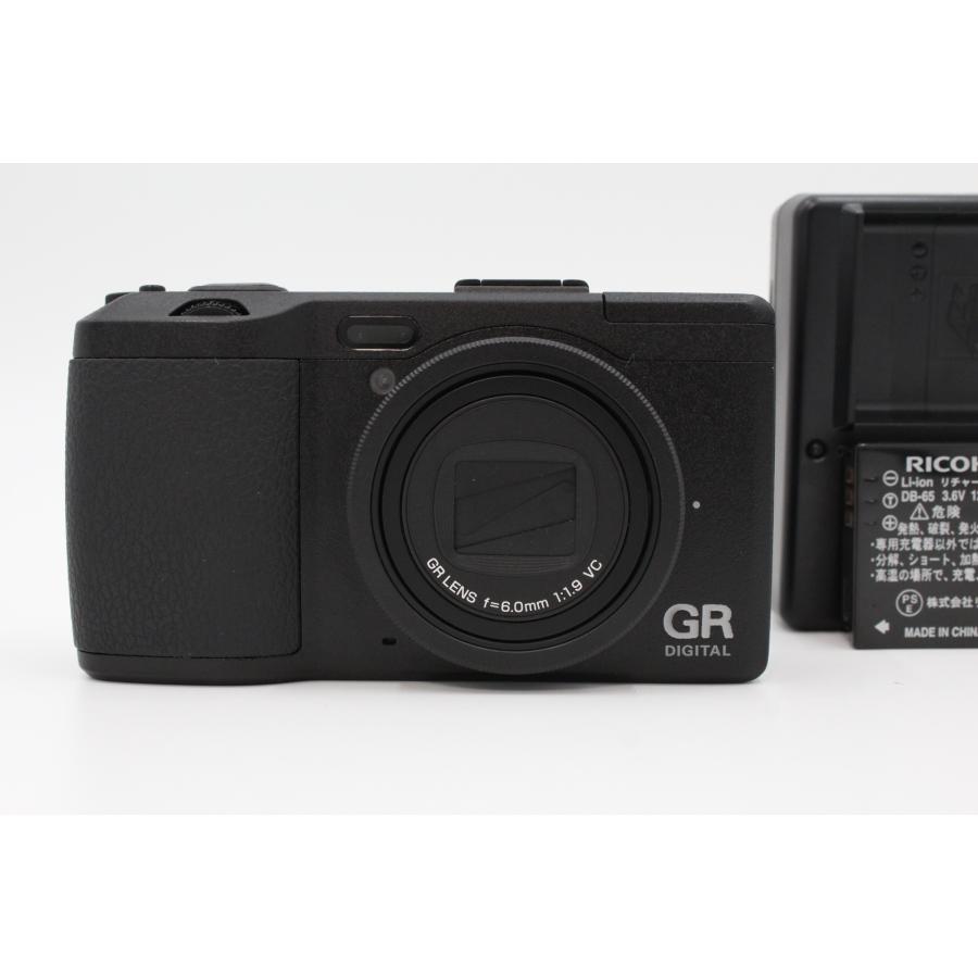 シャッター数2,329回！！＞＞【訳アリ美品】RICOH リコー デジタル