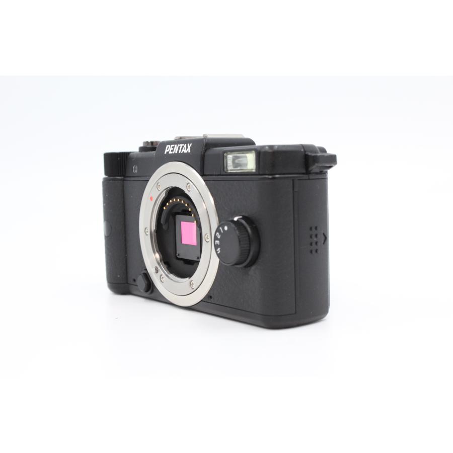 ＜＜シャッター数2回！！新品充電器（社外品）付き！！＞＞【美品】PENTAX ペンタックス ミラーレス一眼 Q10 ボディ ブラック #LE2024834 シャッター数2回！！新品充電器（社外品）付き！！＞＞【美品】PENTAX