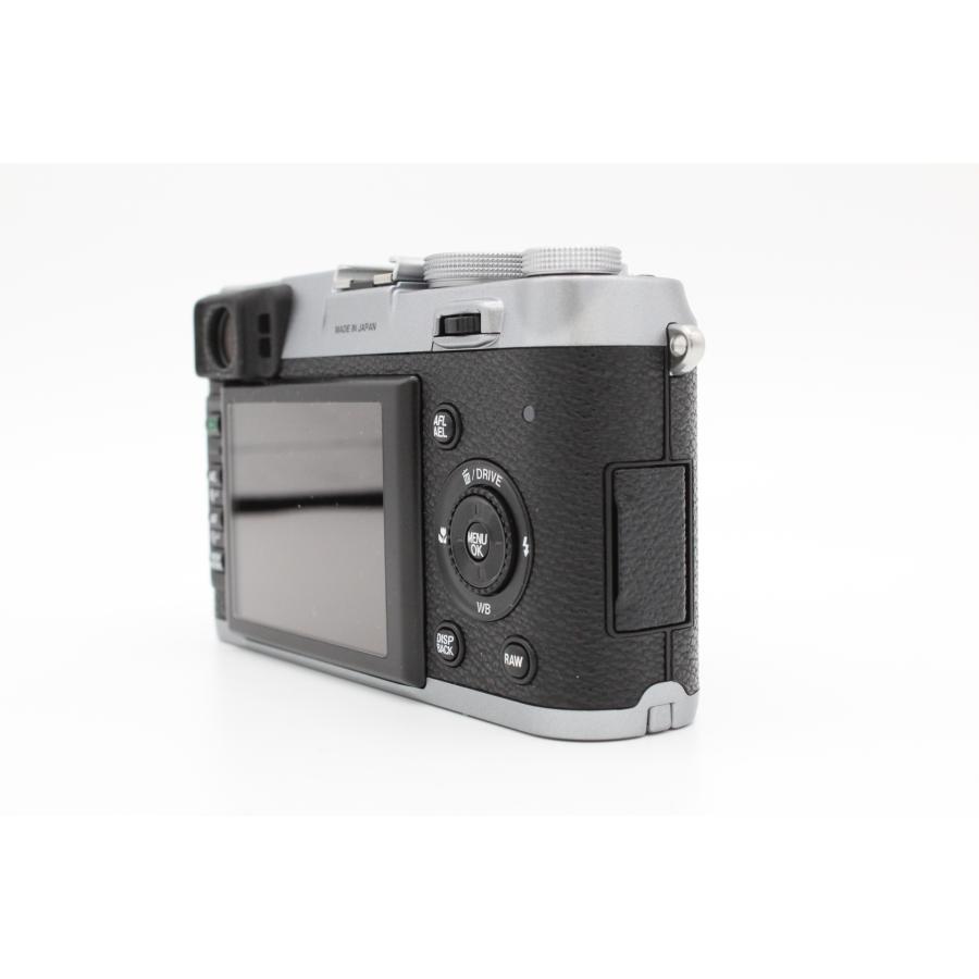 化粧箱付き！！＞＞【美品】FUJIFILM 富士フイルム FinePix x100 