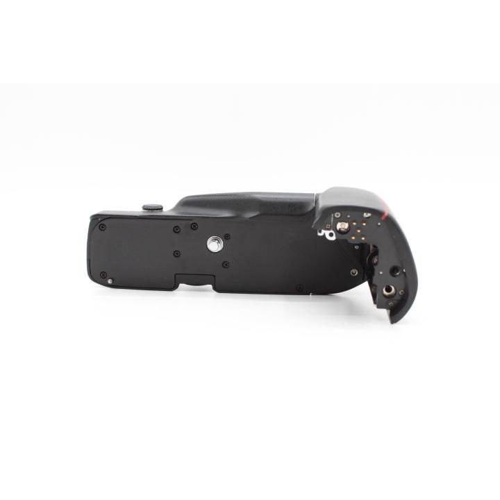【美品】NIKON ニコン MB-21 バッテリーパック #LE20271861
