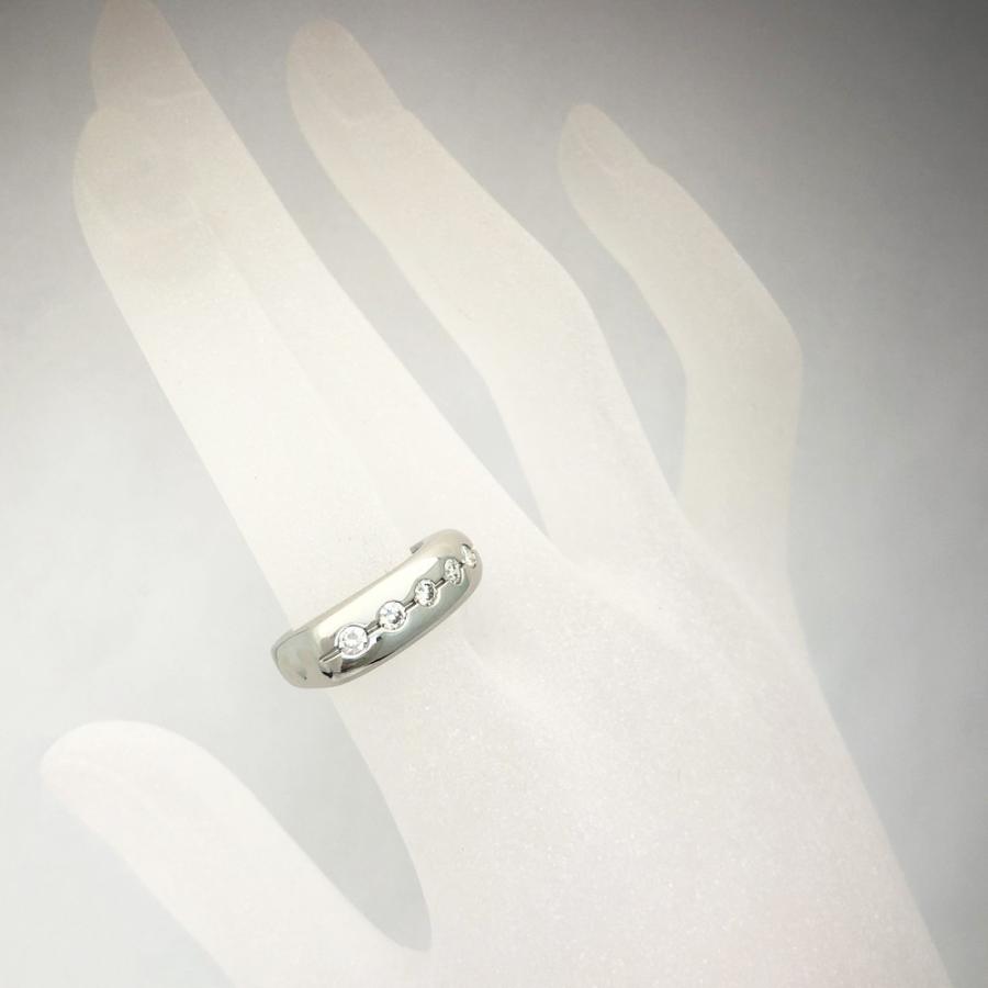 中古美品】Pt900 ダイヤ ファッション リング ダイヤ0.37ct 12号 重さ 