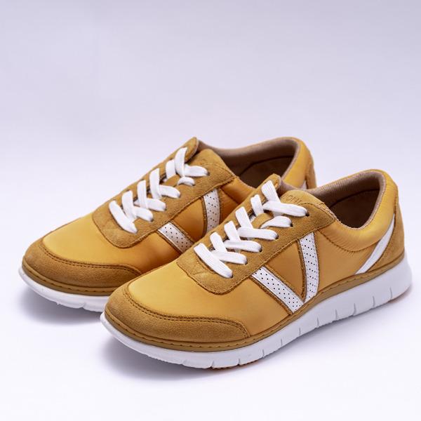 格安新品 イエロー Mstd ナナサテン マスタード Satin Nana スニーカー レディース Vionicシューズ 靴に悩むすべての女性のために 足のねじれ 扁平足 バイオニック 補正 シューズ アメリカ インソール 矯正 O脚 靴 Holytrinitywilnecote Org Uk