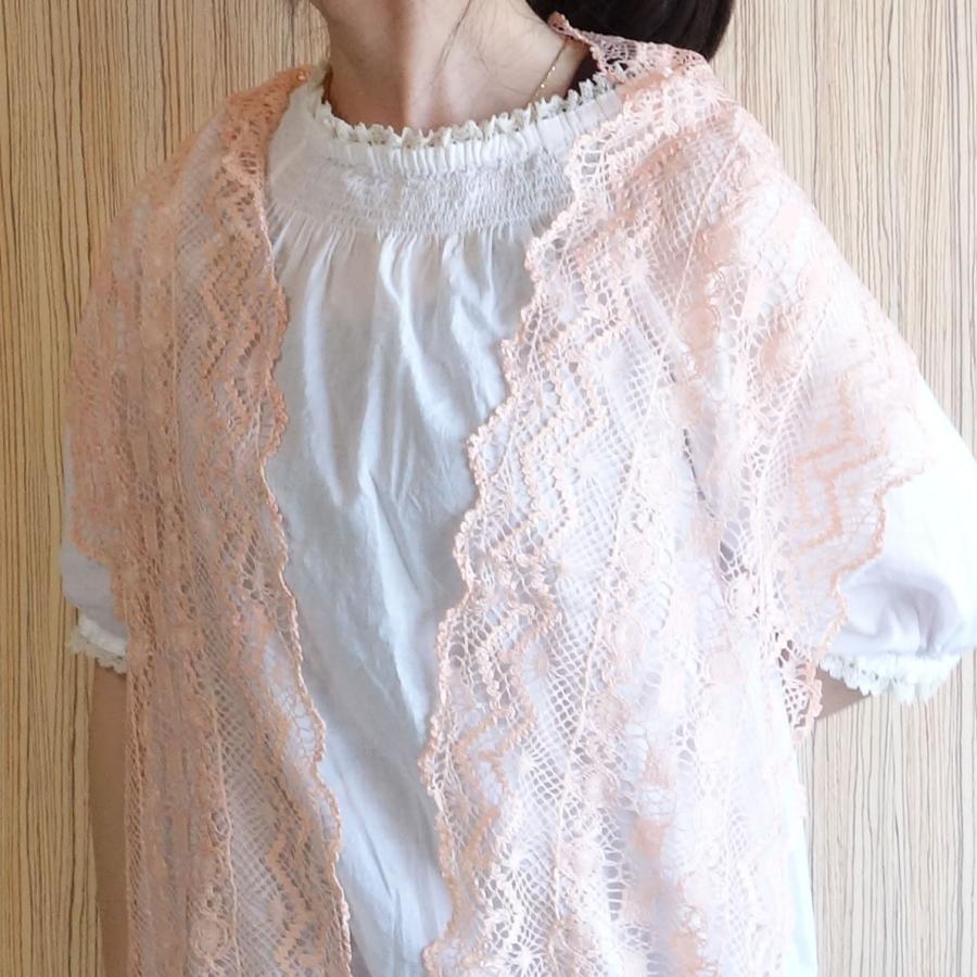 シルクスカーフ　縁レース　花柄 12acch37 シルクスカーフ 縁レース 花柄 12acch37の通販 by Hoshi's shop｜ラクマ