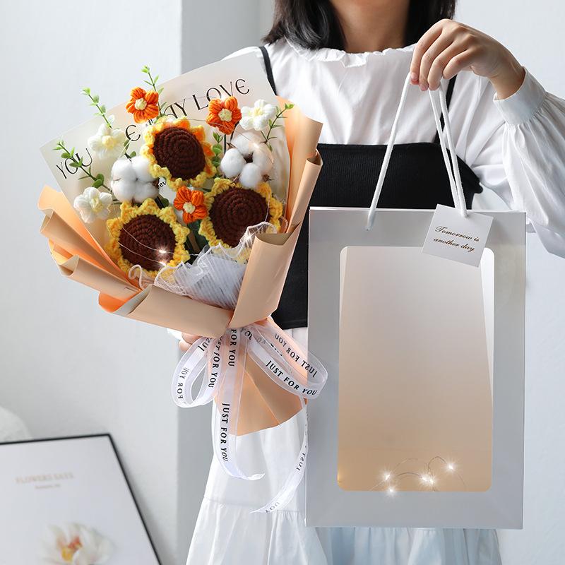 かぎ針編みのお花束 手作り 毛糸 バラ ひまわり フラワーブーケ 枯れ