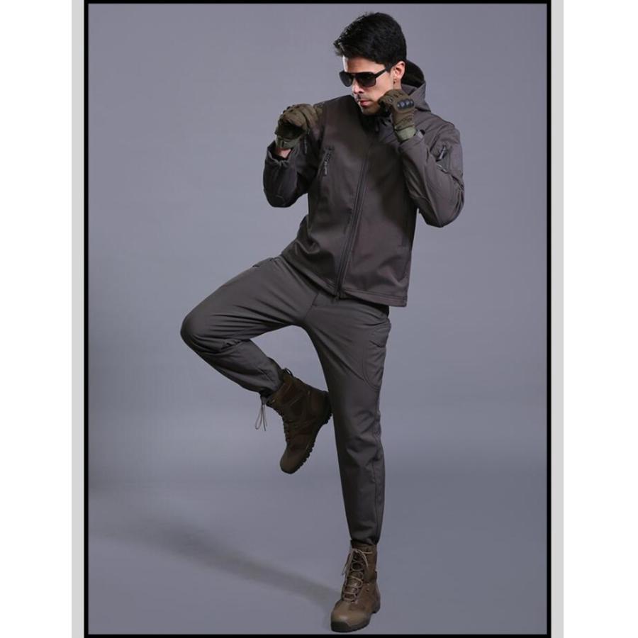 ソフトシェルジャケット フード付 タクティカルジャケット マウンテン