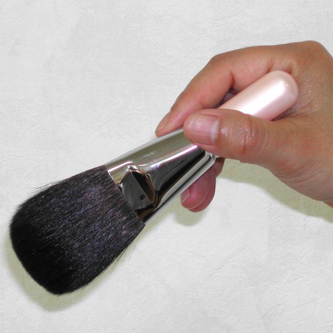 竹宝堂 熊野筆 メイクブラシ ジャンボフェイスブラシ 灰リス No.1=P25-1 丸平型 パウダーブラシ フィニッシュブラシ 化粧筆 ピンク短軸 CHIKUHODO KUMANOFUDE_5