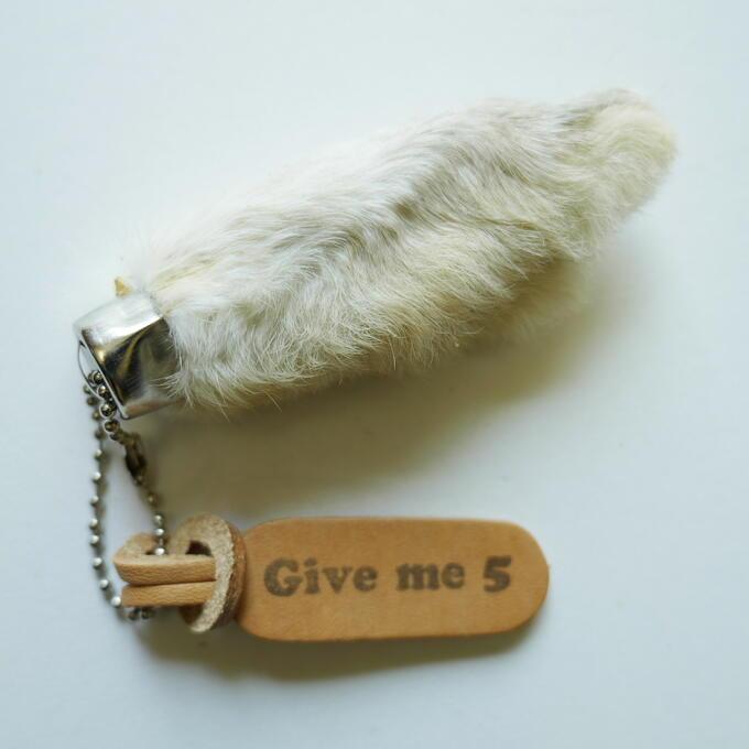 キーホルダー ラッキーラビットフット ホワイト Lucky Rabbit Foot