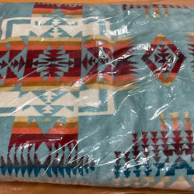 PENDLETON ペンドルトン オーバーサイズ ジャガード タオル チーフジョセフ アクア XB233 178cm×102cm ブランケット バスタオル ビーチタオル 海外輸入雑貨_1