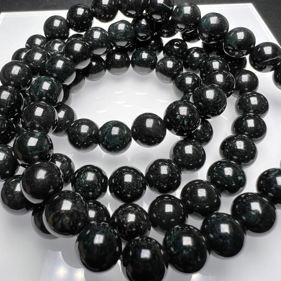 希少 ブラック翡翠 8mm 連売り 本翡翠 ヒスイ ブレスレット2本分
