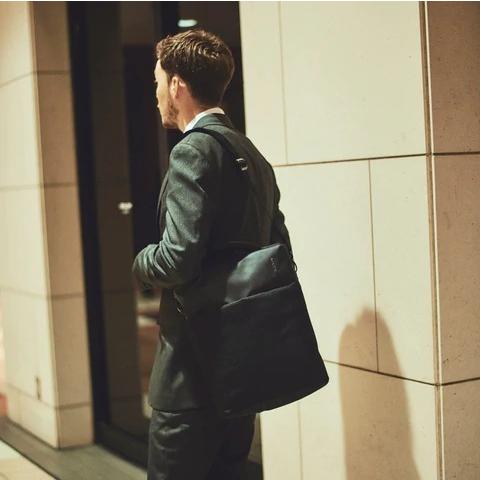 incase（インケース） INCASE 2wayトートバッグ ショルダーバッグ